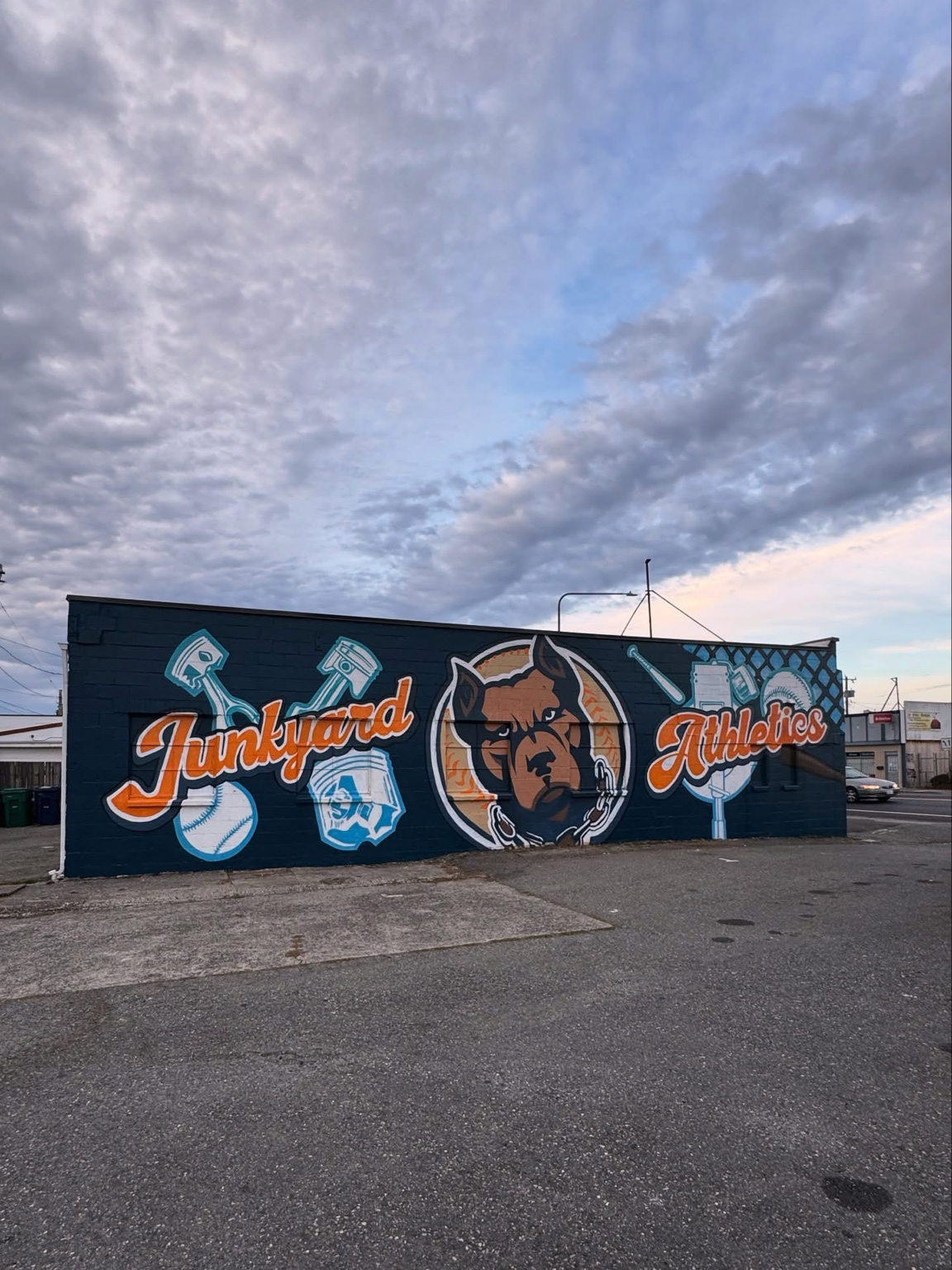 Junkyard mural photo